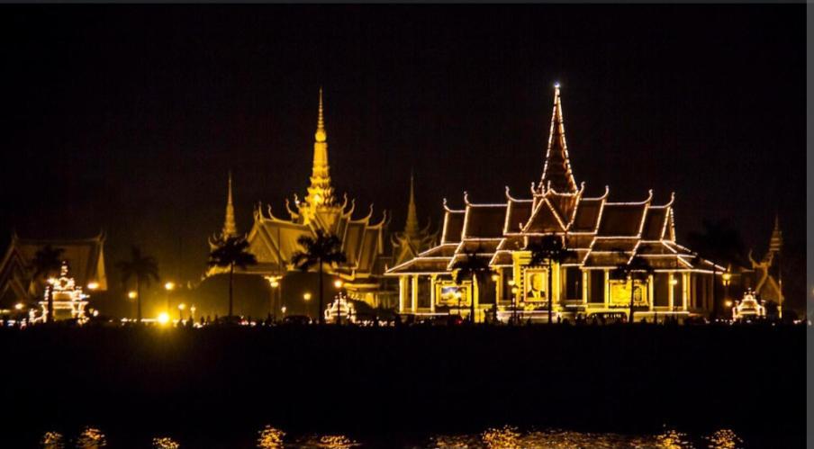 Soma Hotel Phnom Penh Esterno foto