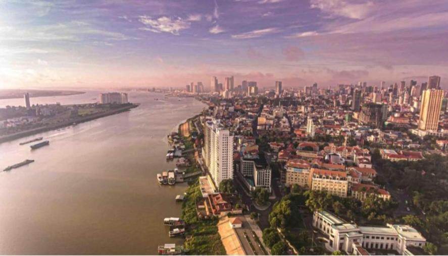Soma Hotel Phnom Penh Esterno foto