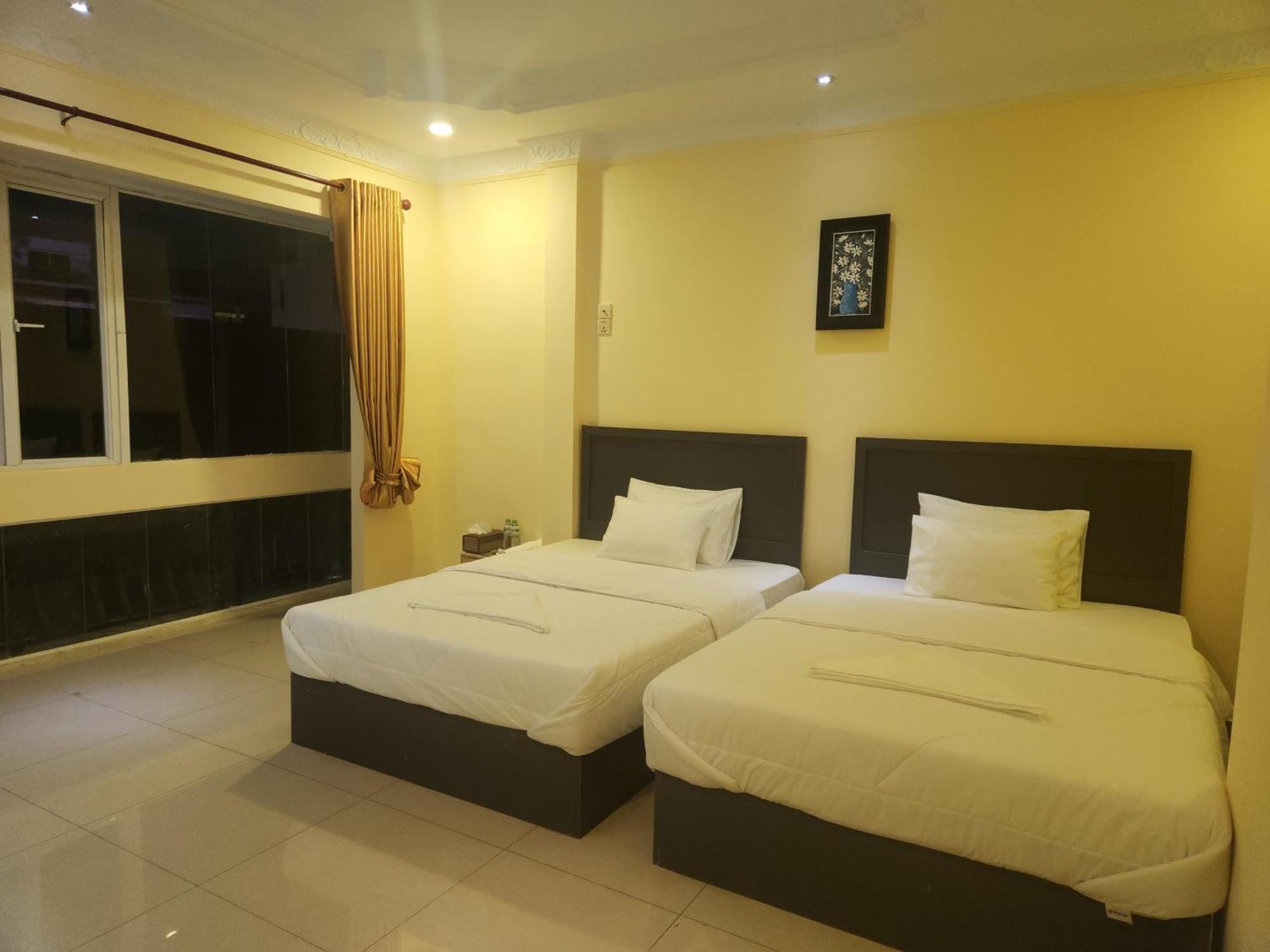 Soma Hotel Phnom Penh Esterno foto