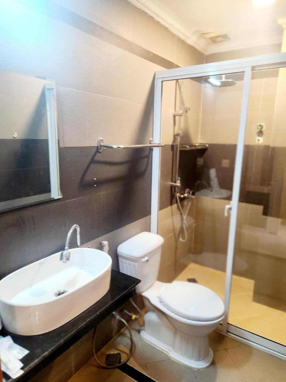 Soma Hotel Phnom Penh Esterno foto